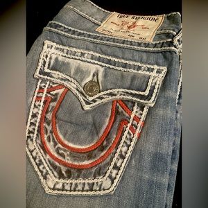Rare! Ricky Ropestitch True Religion size 34x34 Customized painted back pockets!